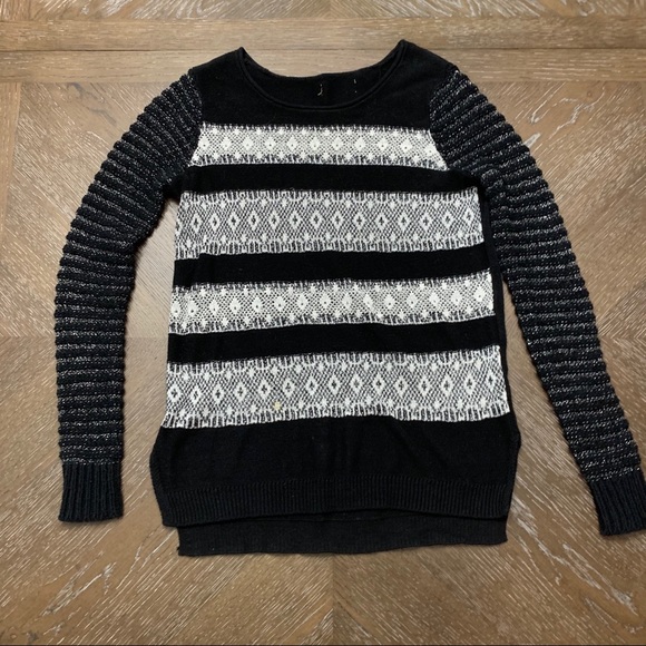 Princess Vera black, silver & cream fair isle pullover sweater Size S - Picture 3 of 8